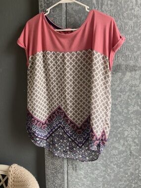 Rewind Pink and Navy Patterned Short Sleeve Blouse